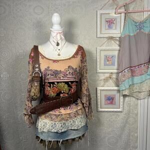 vintage silky fairy core long sleeve with floral detailing